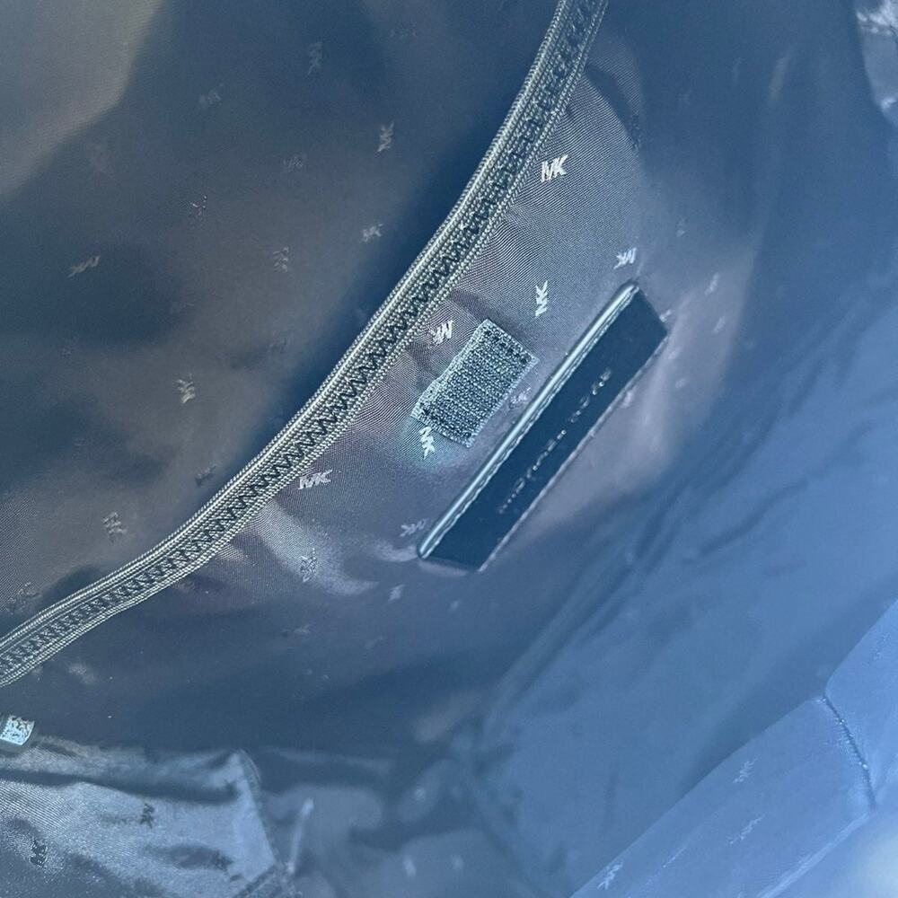 Michael kors Backpack Cooper Large Graphic MK Signature Brown Black - Picture 12 of 12